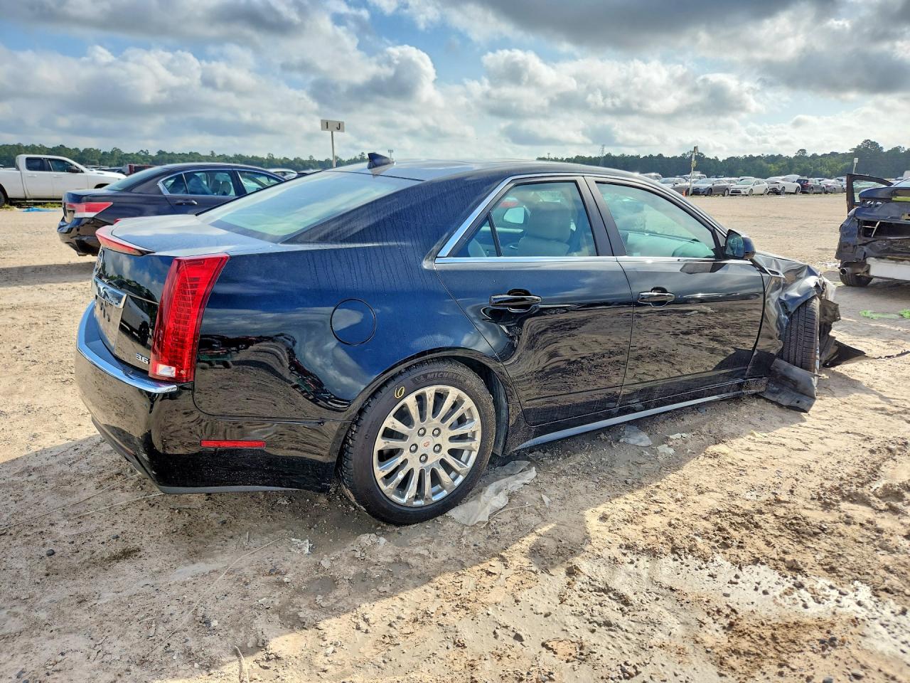 2011 CADILLAC CTS