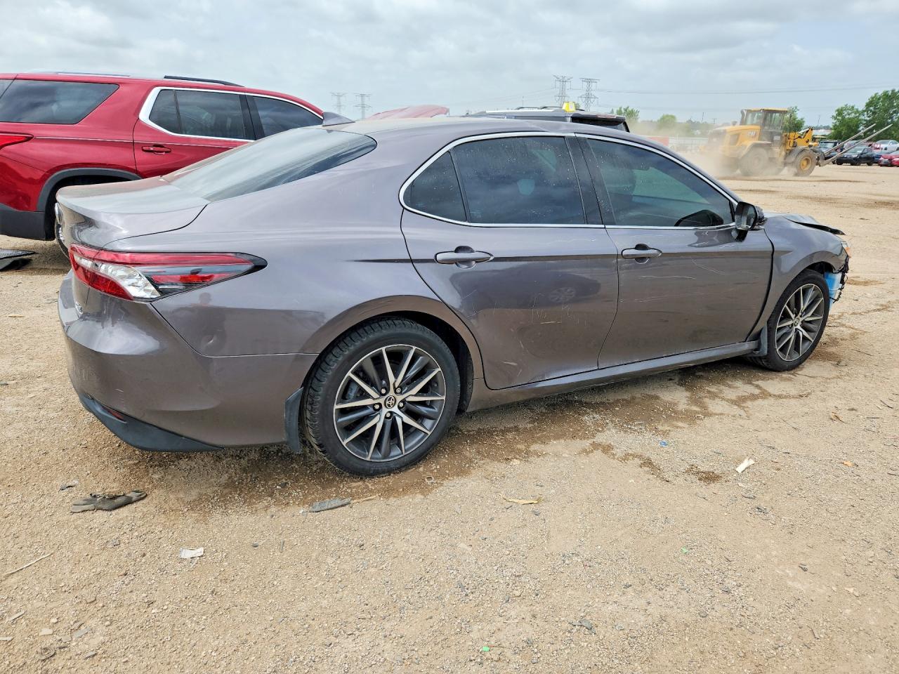 2022 TOYOTA CAMRY