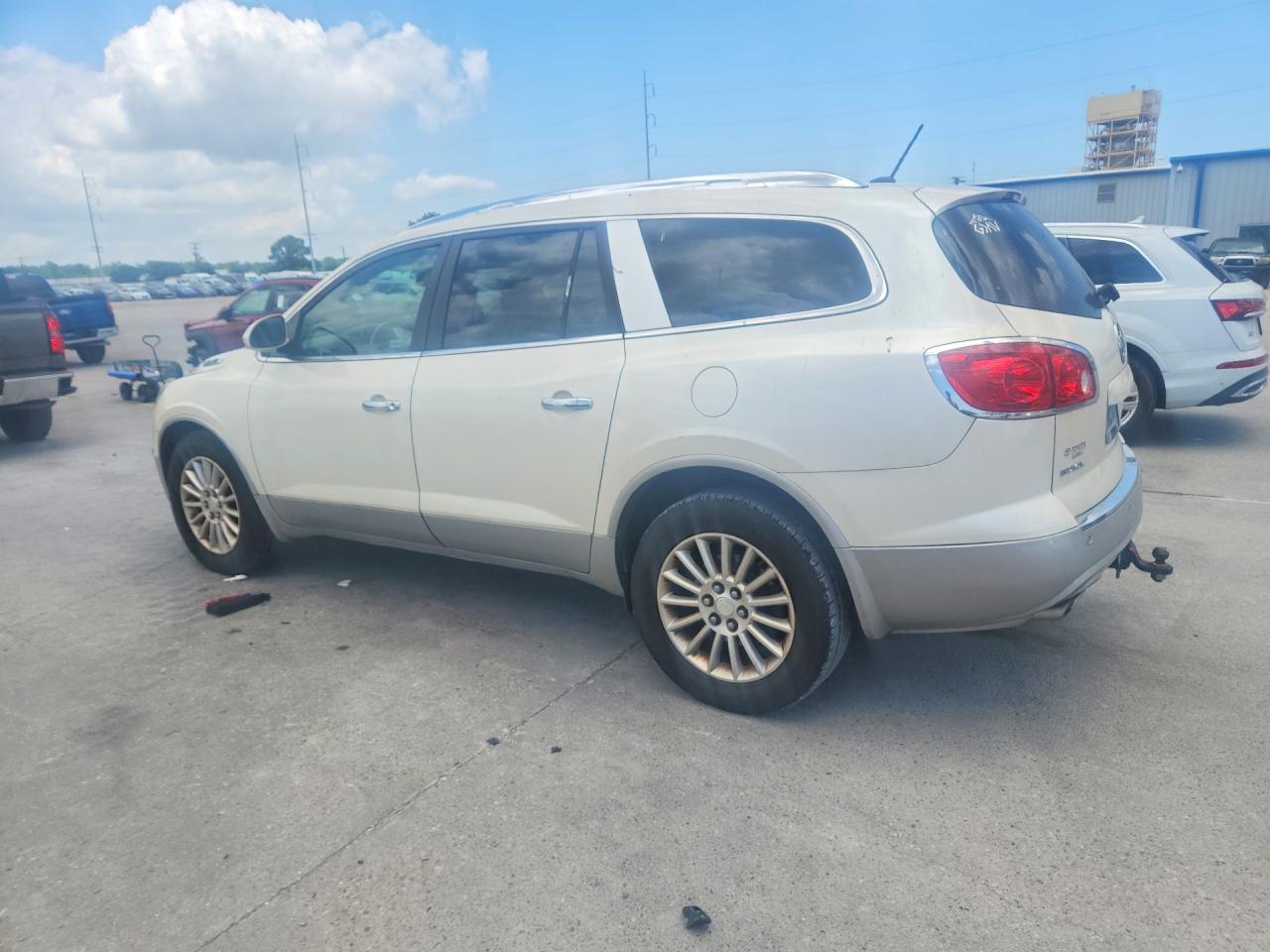 2011 BUICK ENCLAVE