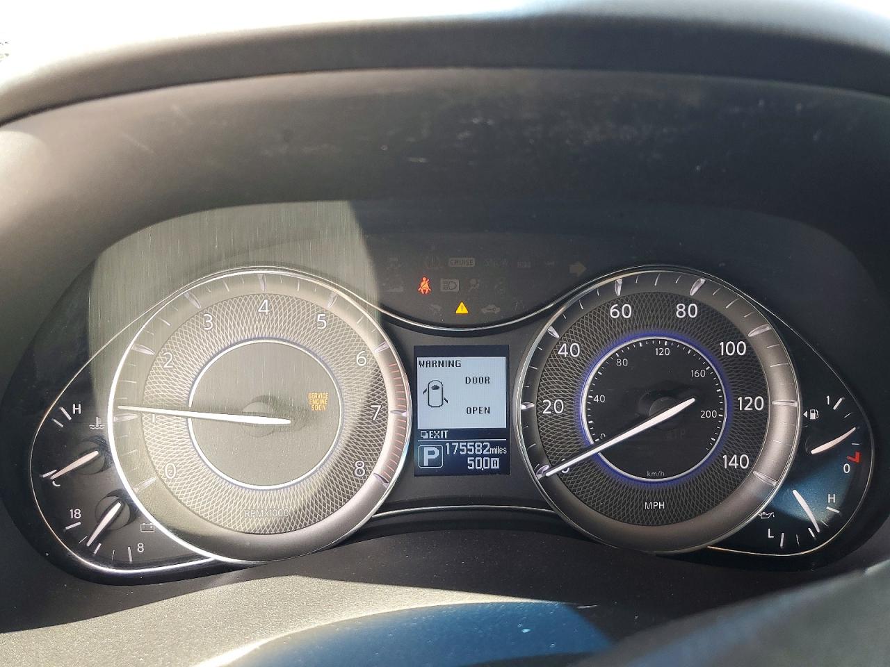 2014 INFINITI QX80