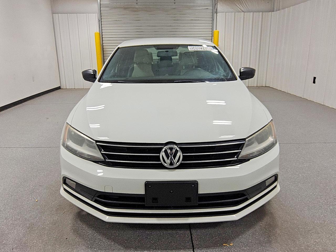 2016 VOLKSWAGEN JETTA