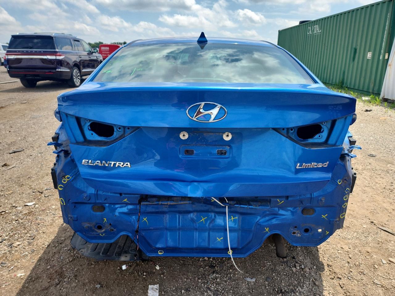 2017 HYUNDAI ELANTRA