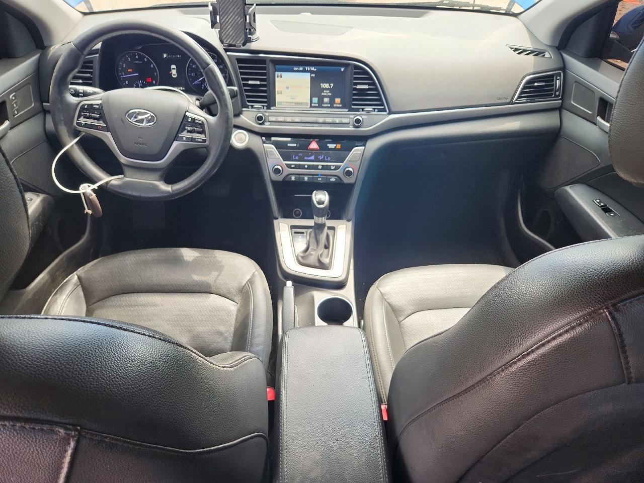 2017 HYUNDAI ELANTRA