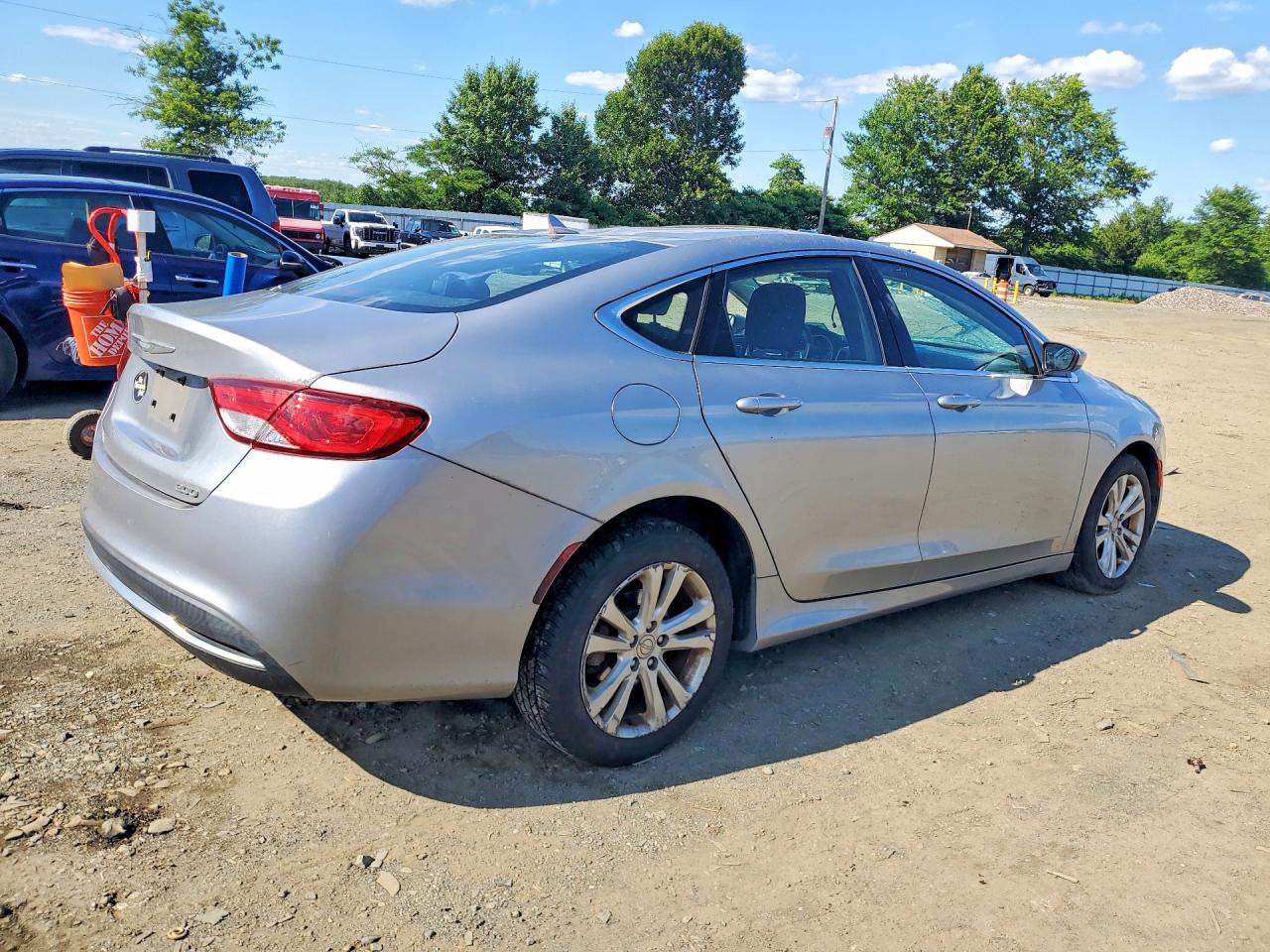 2015 CHRYSLER 200