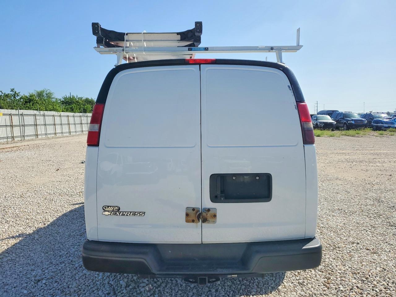 2017 CHEVROLET EXPRESS