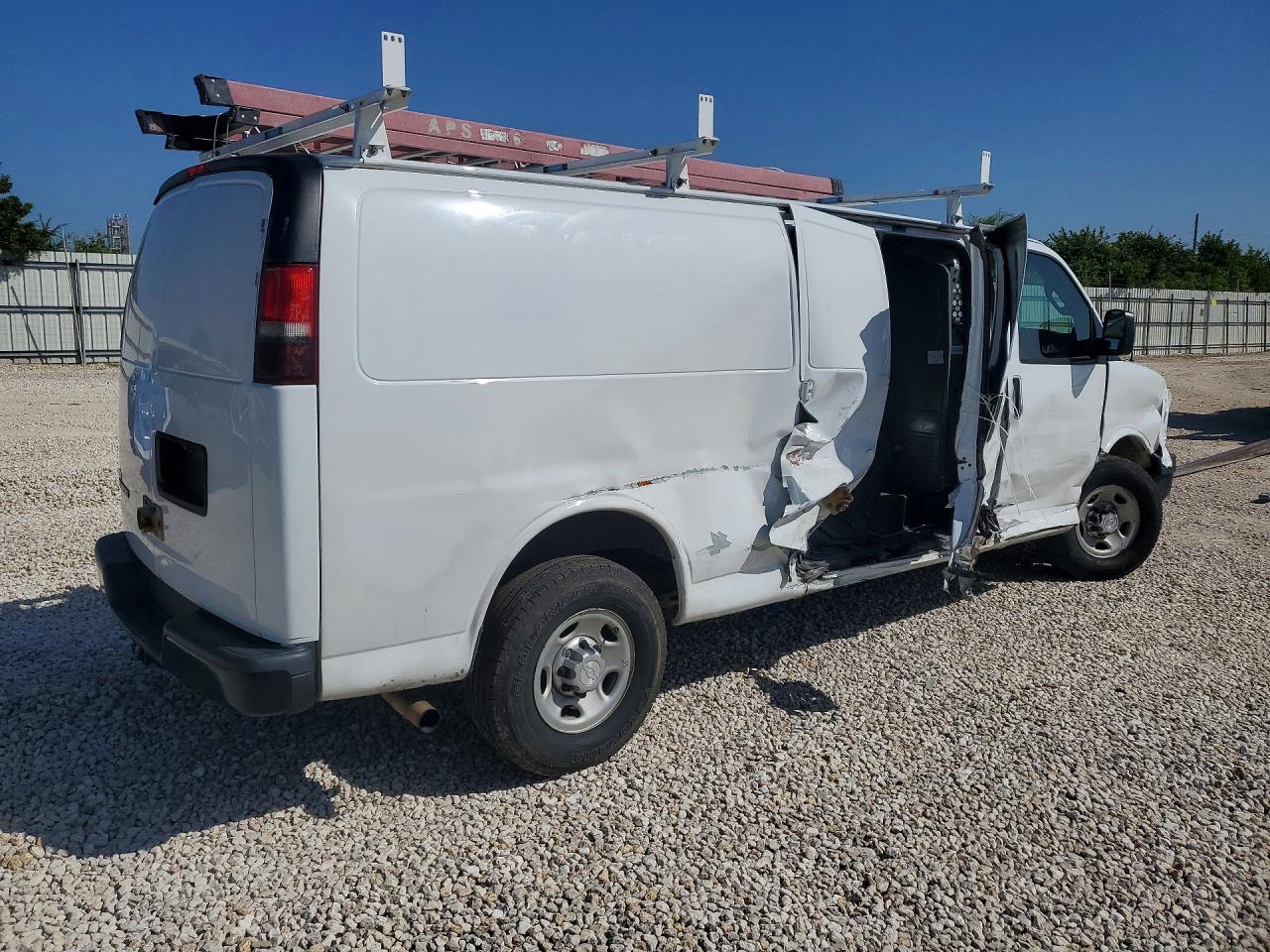 2017 CHEVROLET EXPRESS