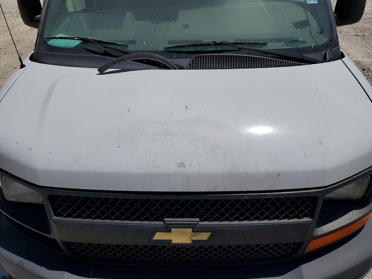 2017 CHEVROLET EXPRESS