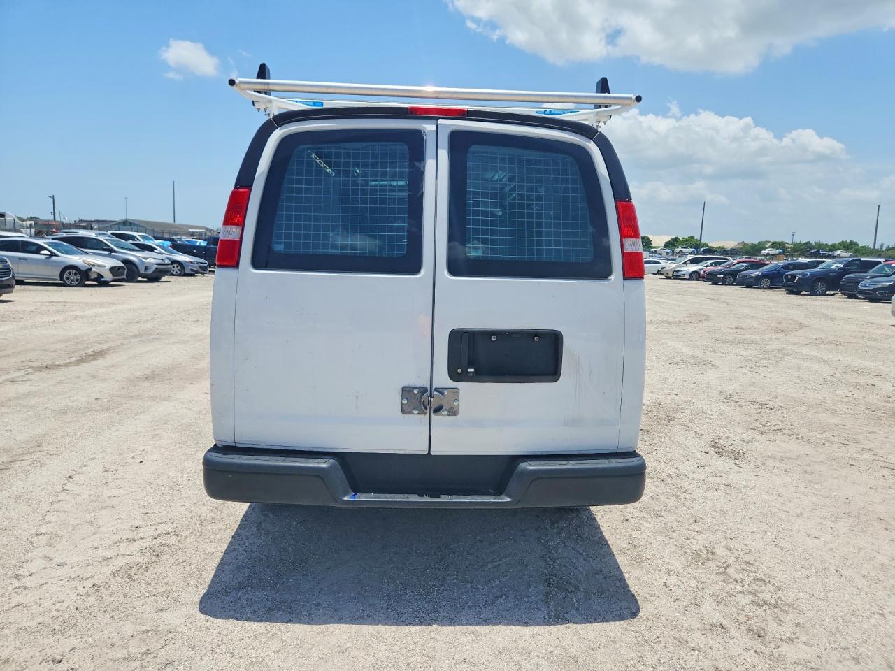2021 CHEVROLET EXPRESS