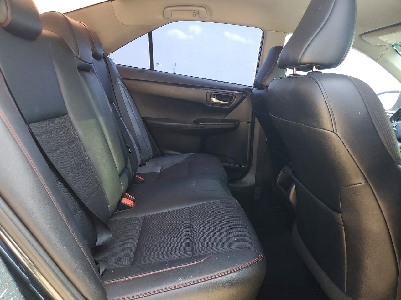 2017 TOYOTA CAMRY