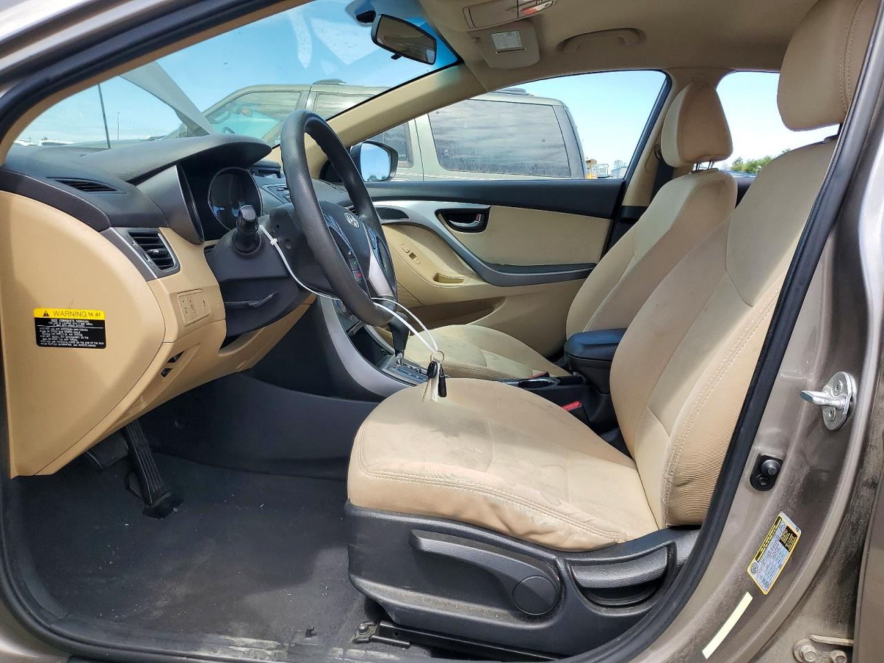 2013 HYUNDAI ELANTRA