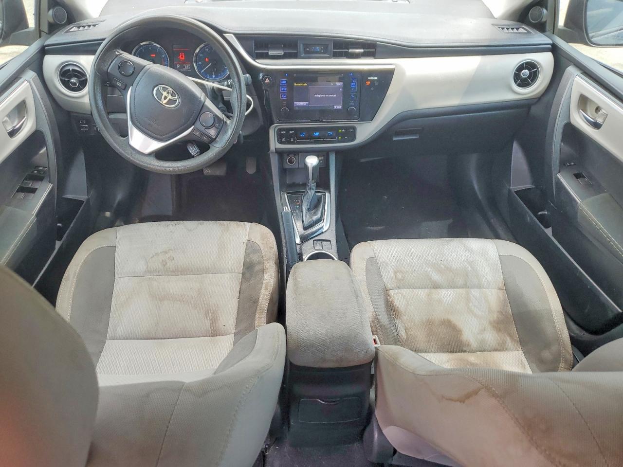2017 TOYOTA COROLLA