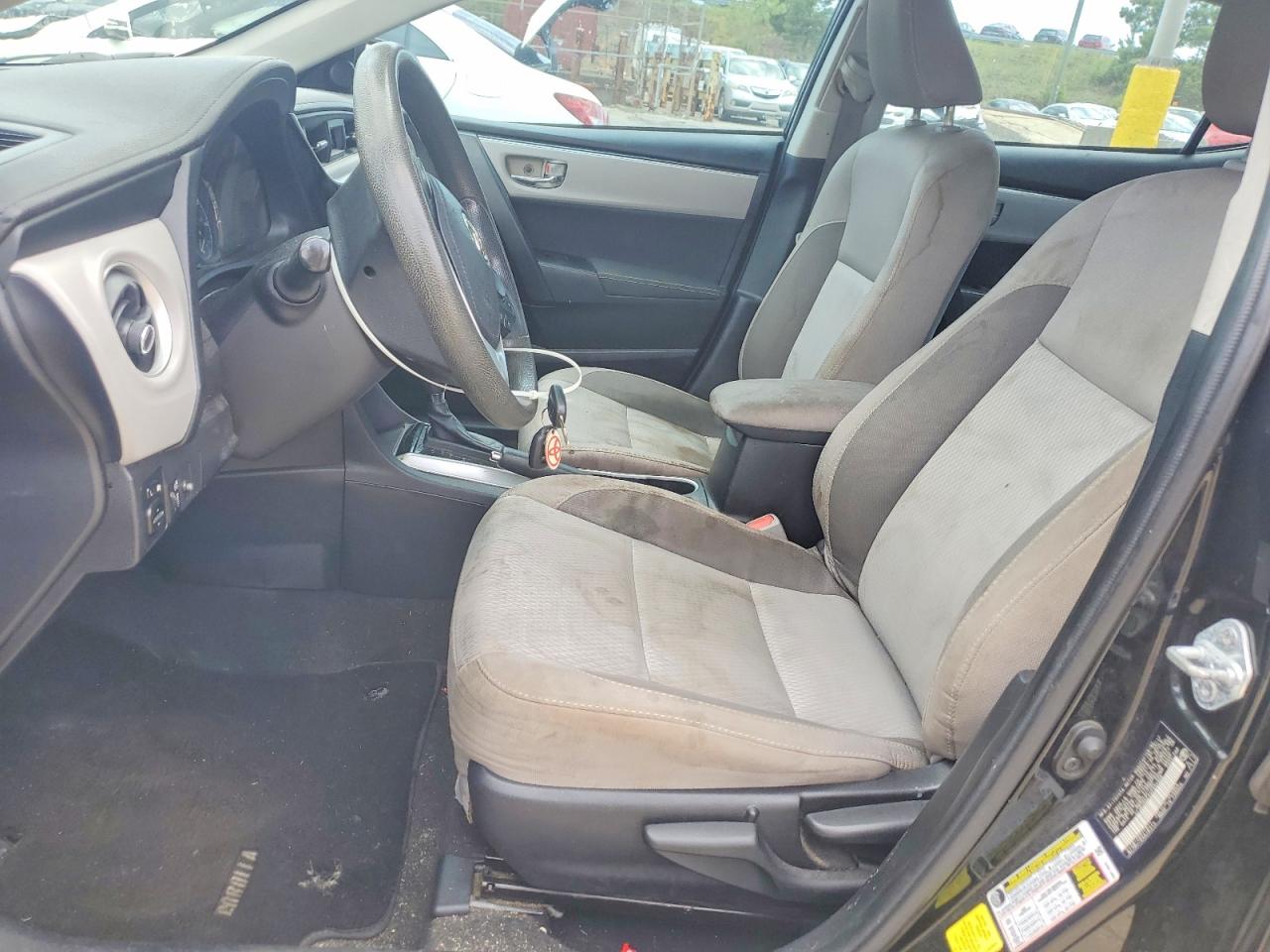 2017 TOYOTA COROLLA