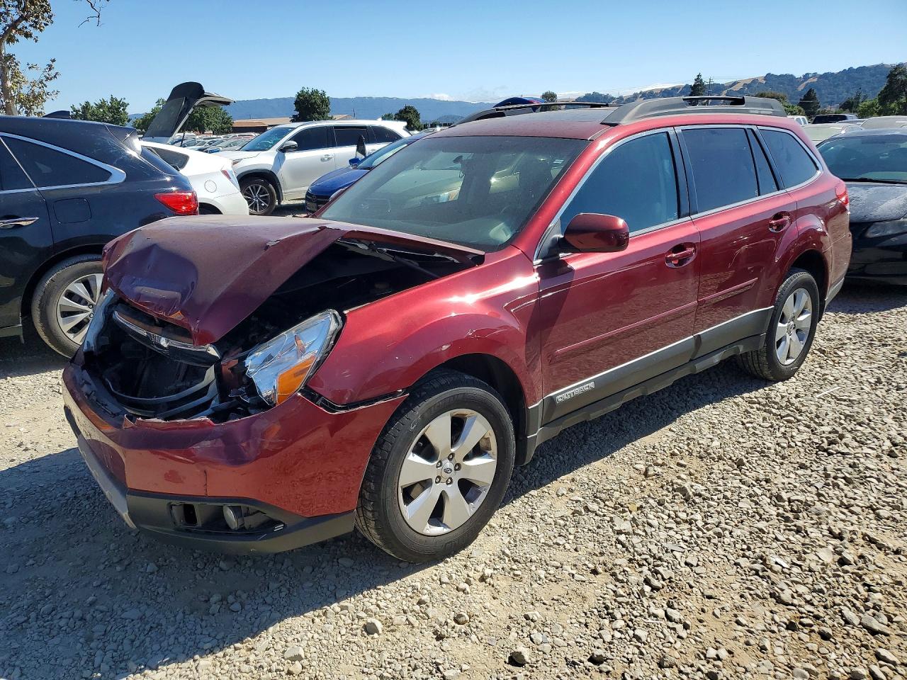 2012 SUBARU OUTBACK