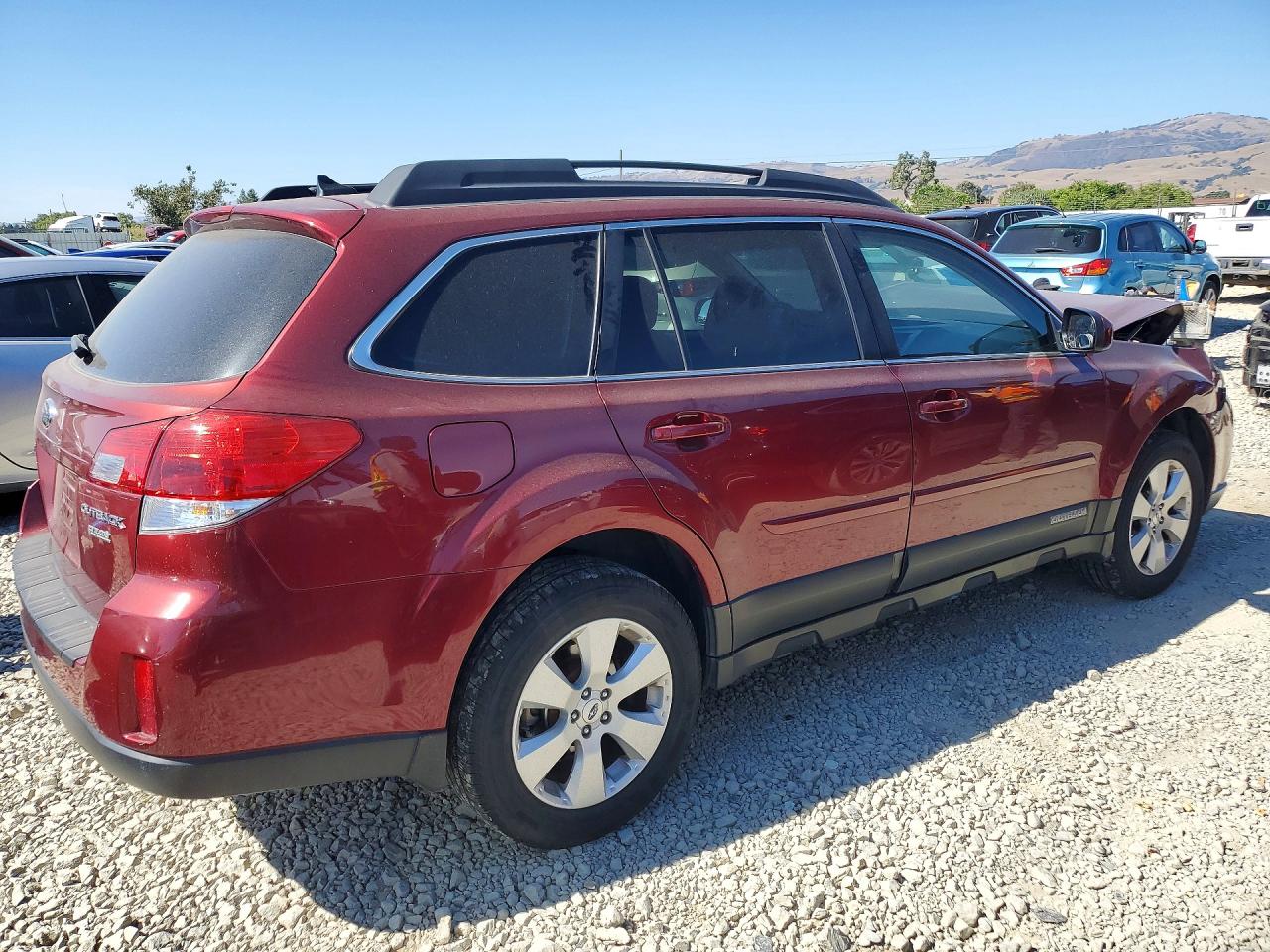 2012 SUBARU OUTBACK