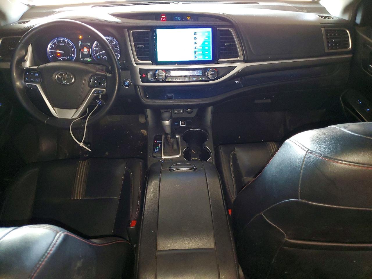 2019 TOYOTA HIGHLANDER