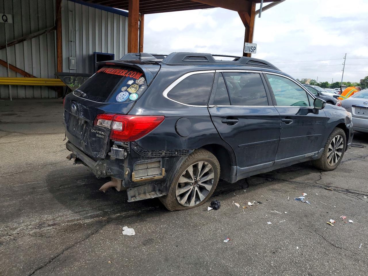 2017 SUBARU OUTBACK