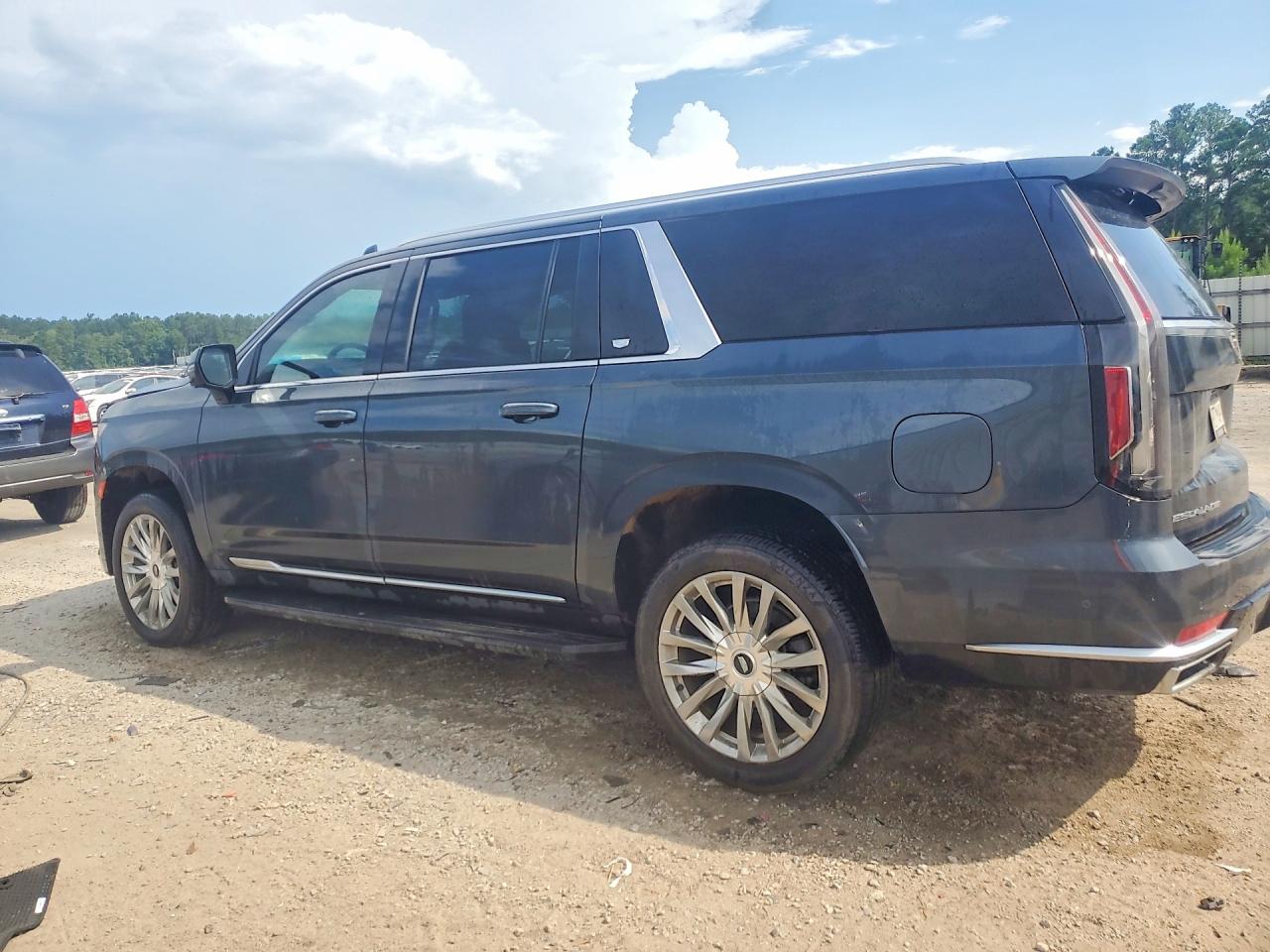 2021 CADILLAC ESCALADE