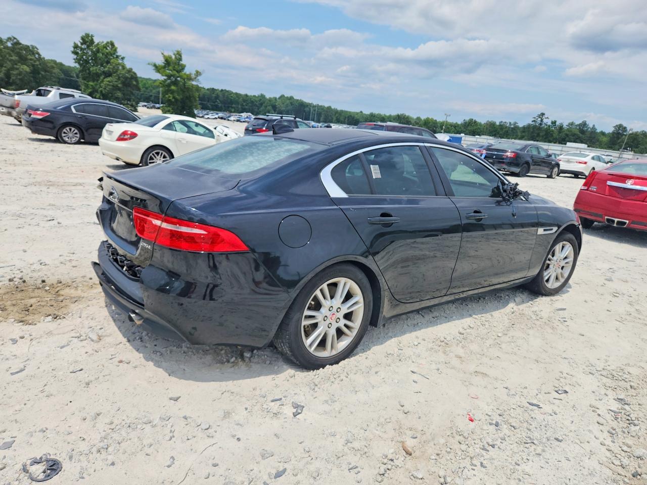 2018 JAGUAR XE