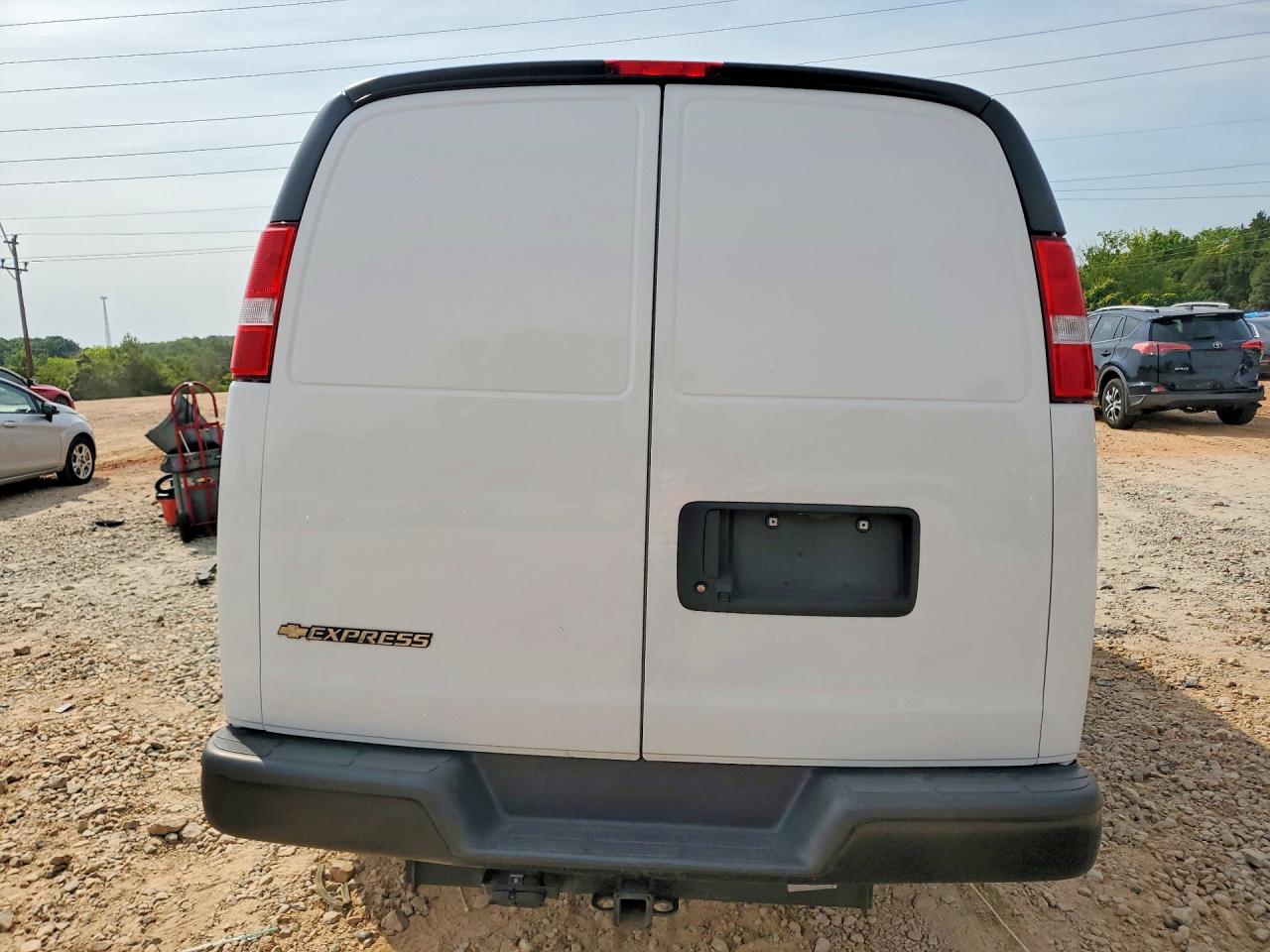 2023 CHEVROLET EXPRESS