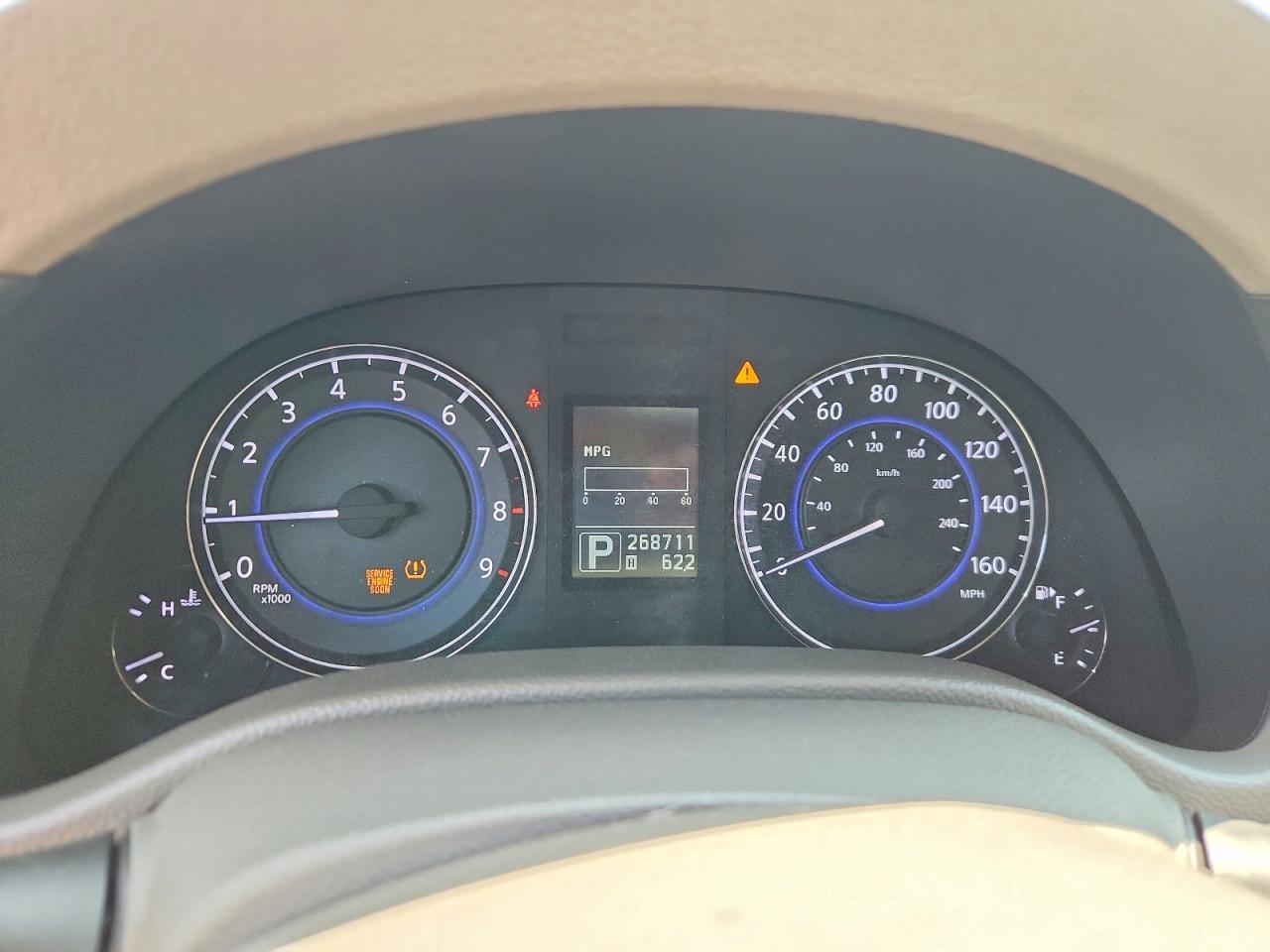 2011 INFINITI G37