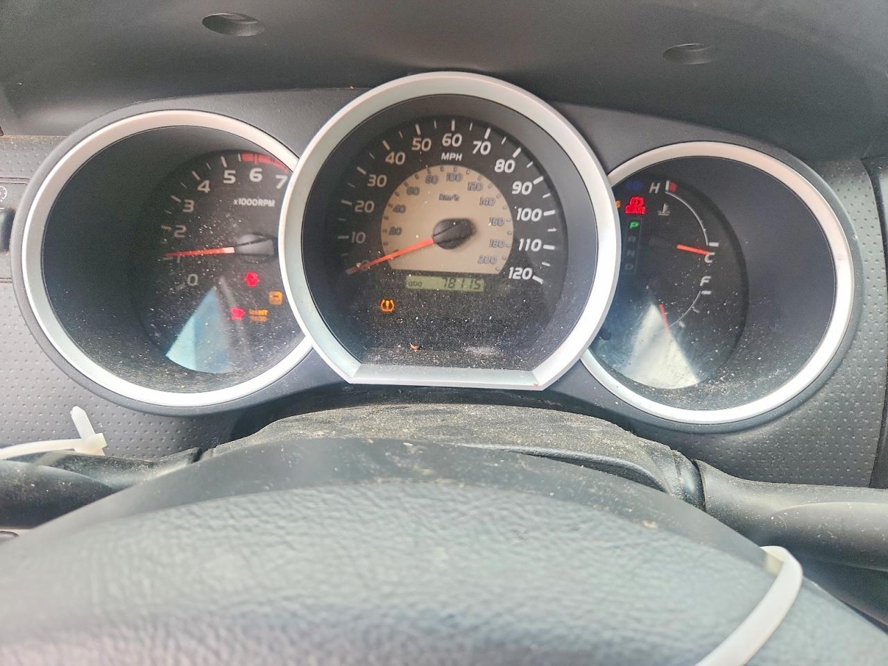 2010 TOYOTA TACOMA