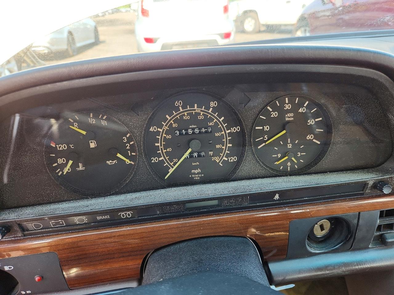 1984 MERCEDES-BENZ S-CLASS
