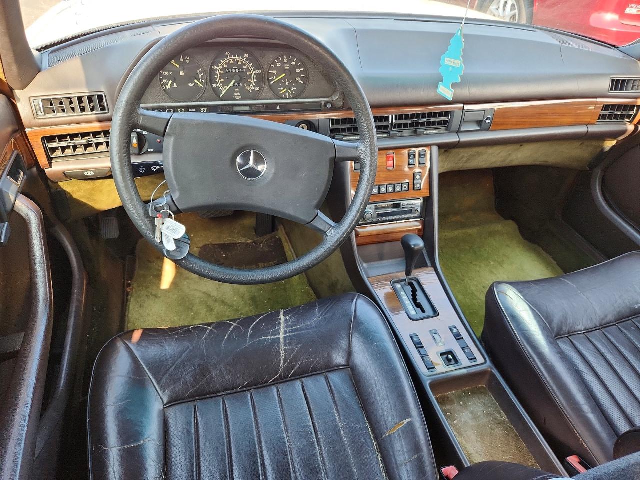 1984 MERCEDES-BENZ S-CLASS