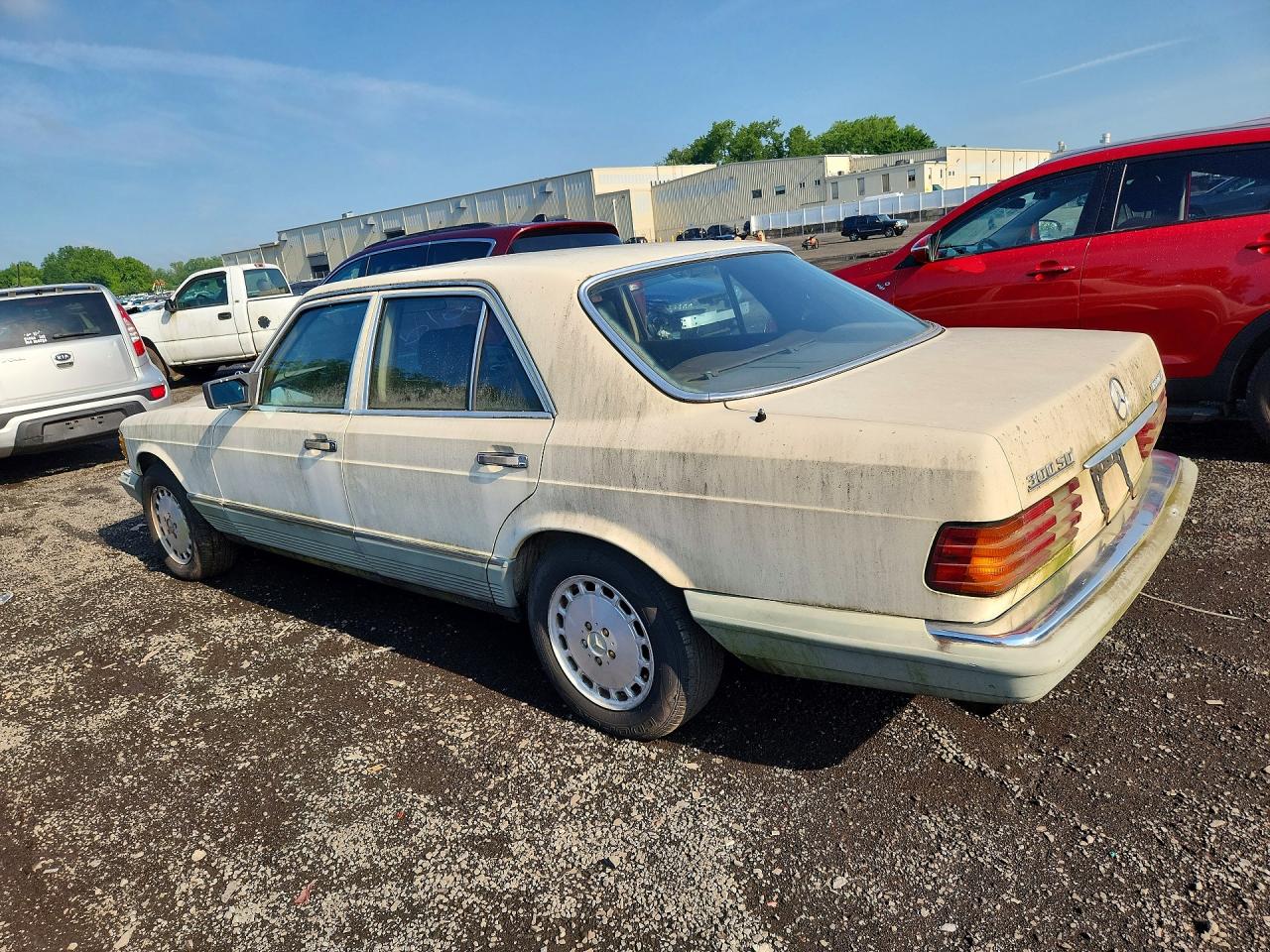 1984 MERCEDES-BENZ S-CLASS