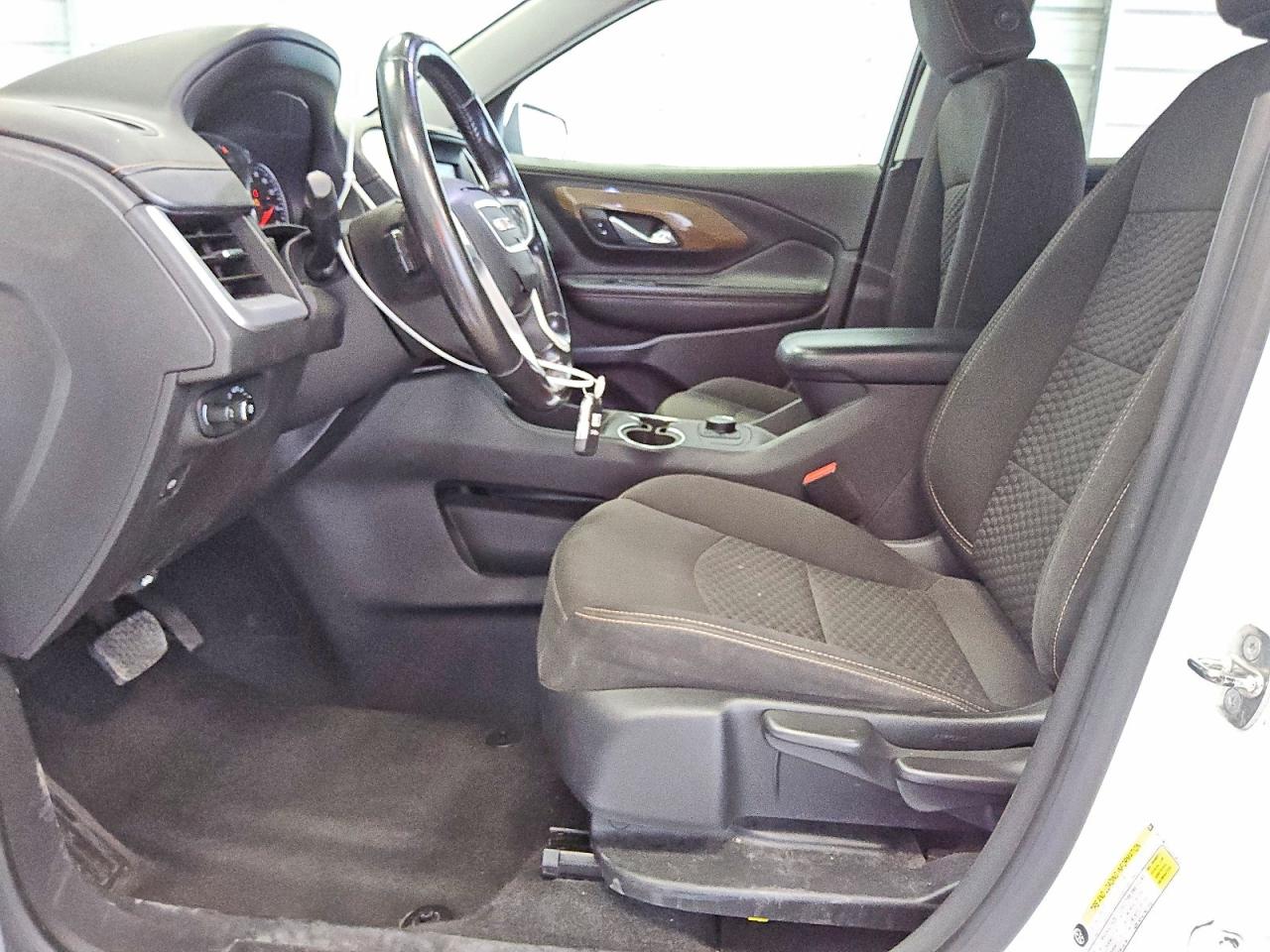 2020 GMC TERRAIN