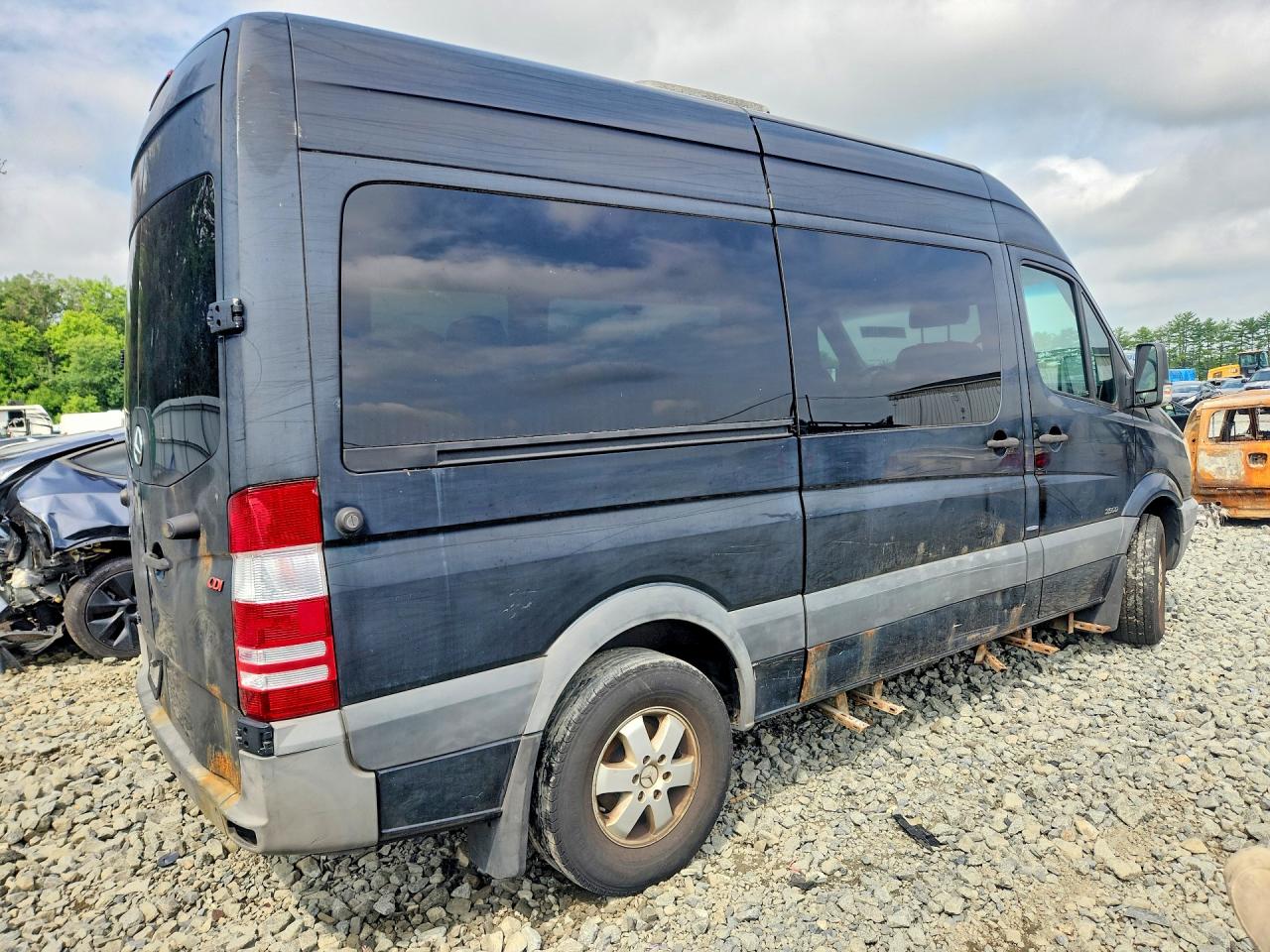 2010 MERCEDES-BENZ SPRINTER