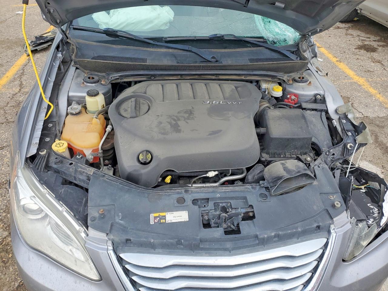 2014 CHRYSLER 200