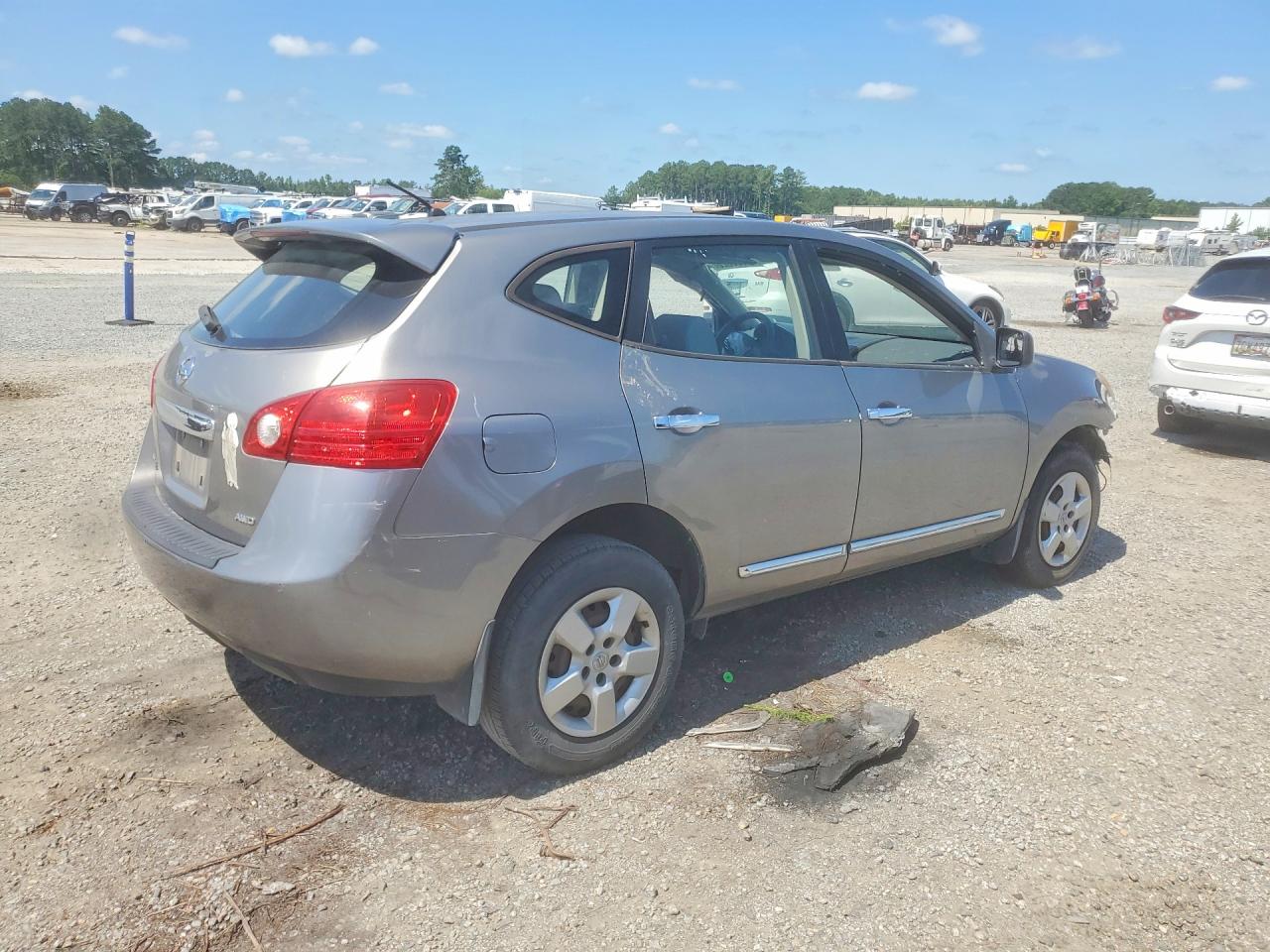 2013 NISSAN ROGUE