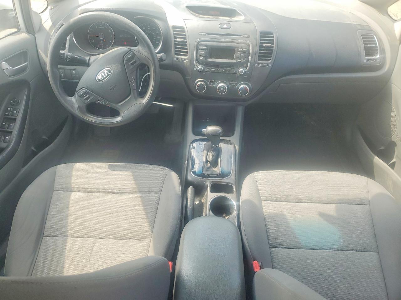 2017 KIA FORTE
