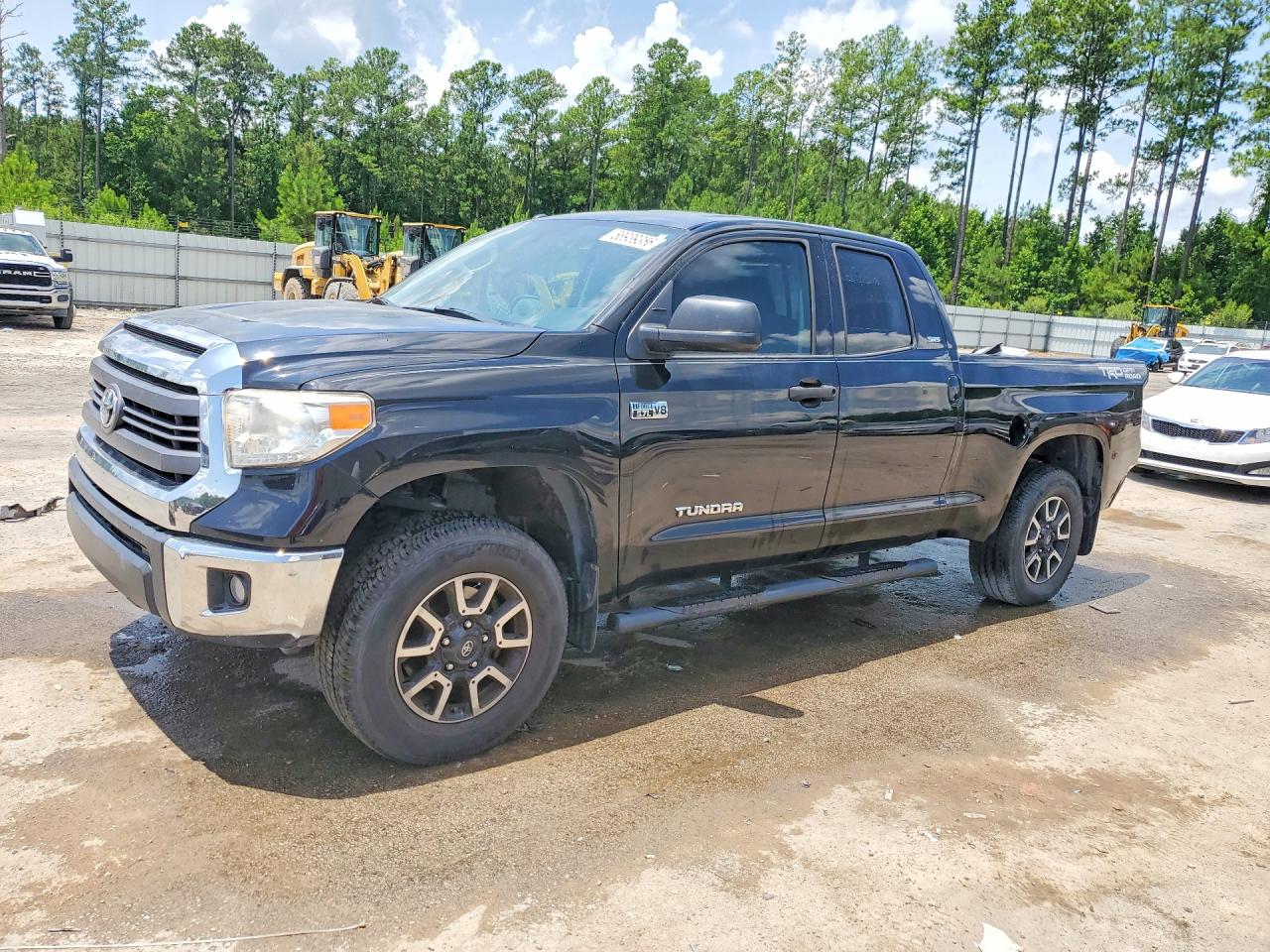2015 TOYOTA TUNDRA