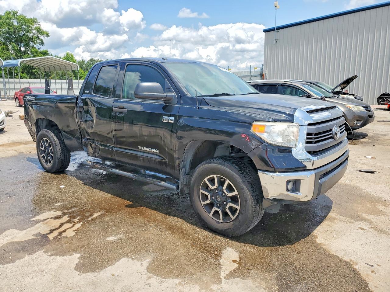 2015 TOYOTA TUNDRA