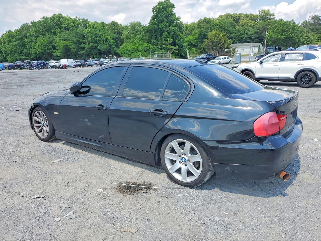 2011 BMW 3 SERIES