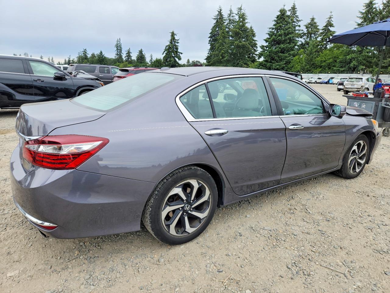 2016 HONDA ACCORD