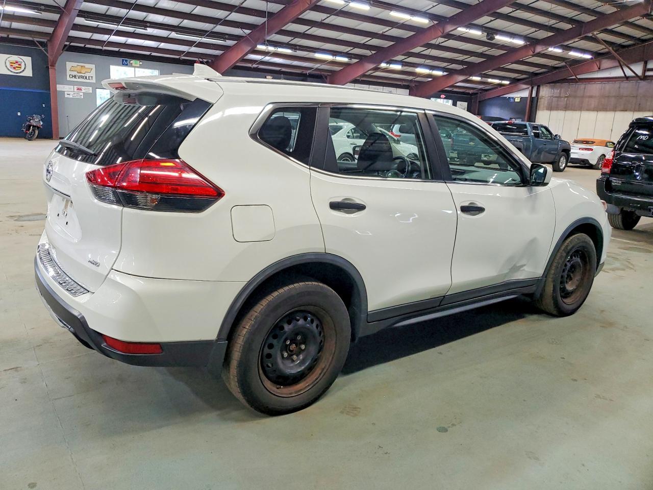 2017 NISSAN ROGUE