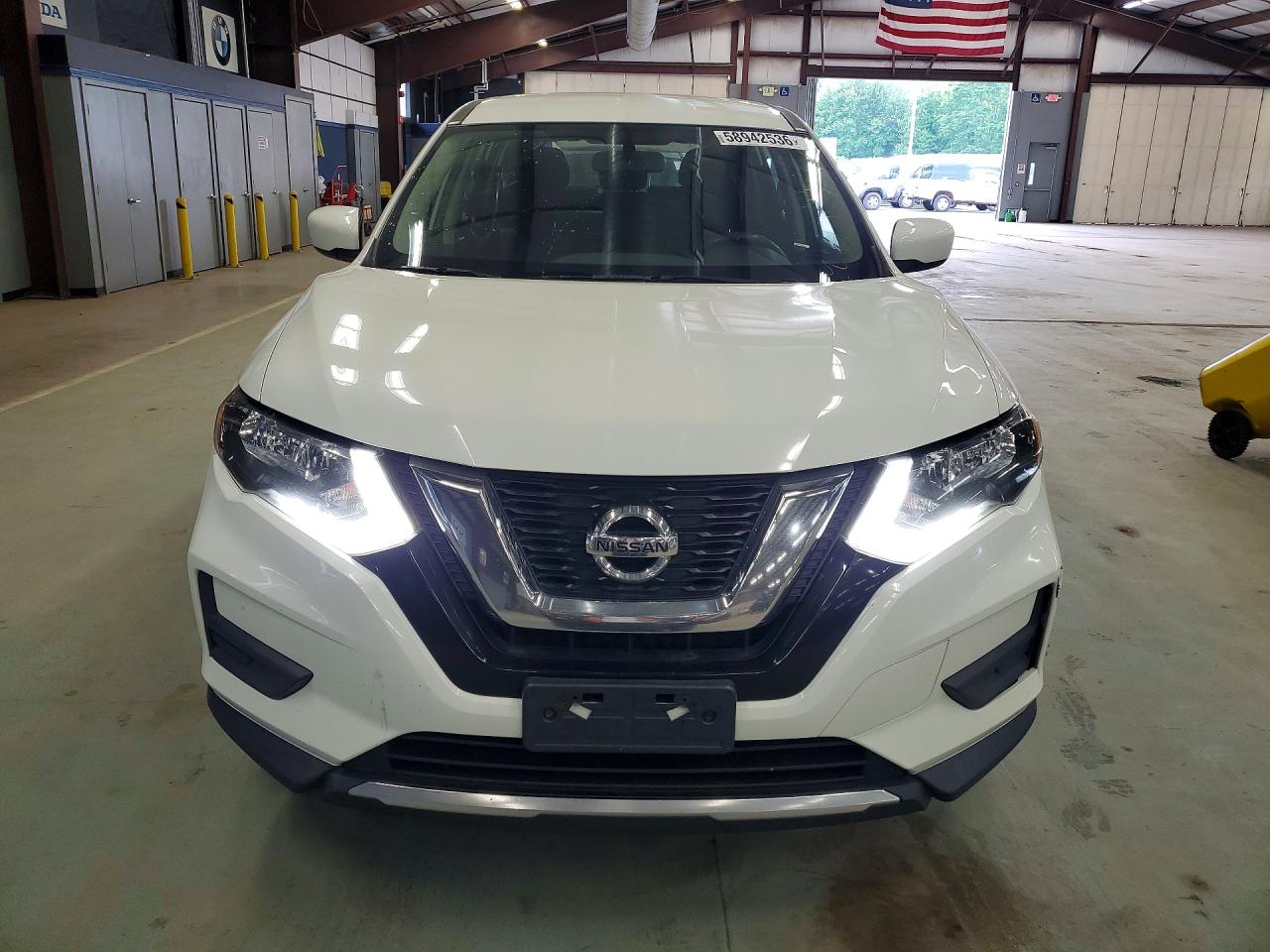 2017 NISSAN ROGUE
