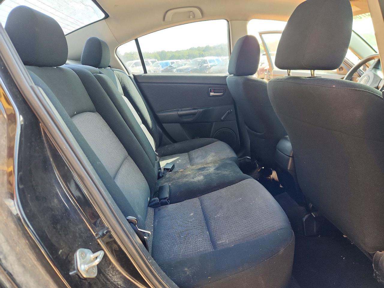 2007 MAZDA 3