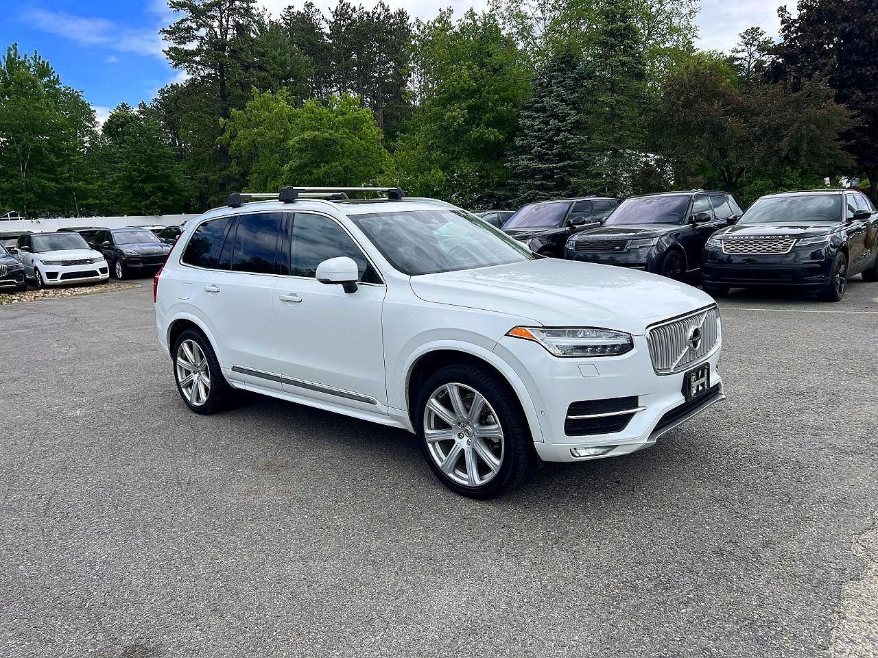 2019 VOLVO XC90