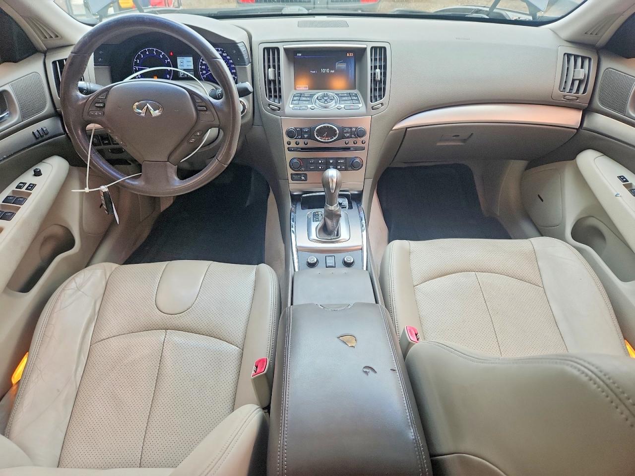 2011 INFINITI G37