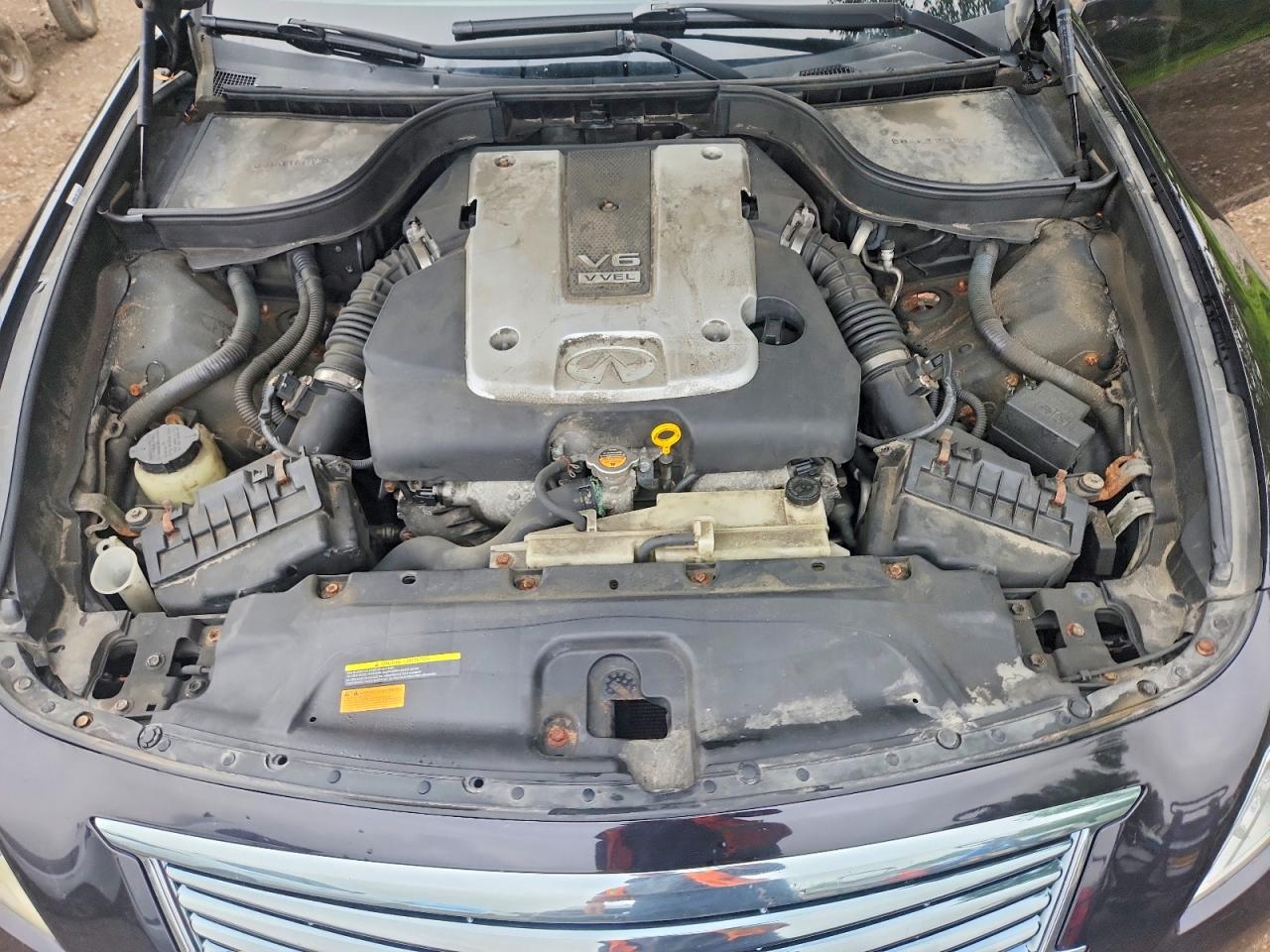2011 INFINITI G37