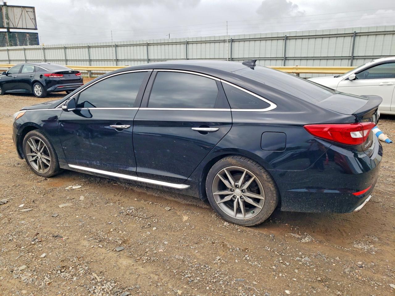 2015 HYUNDAI SONATA