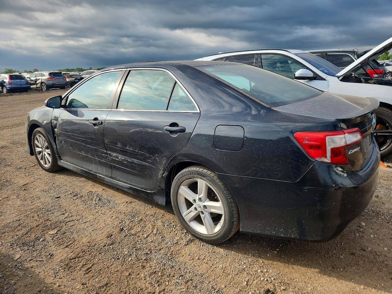 2012 TOYOTA CAMRY