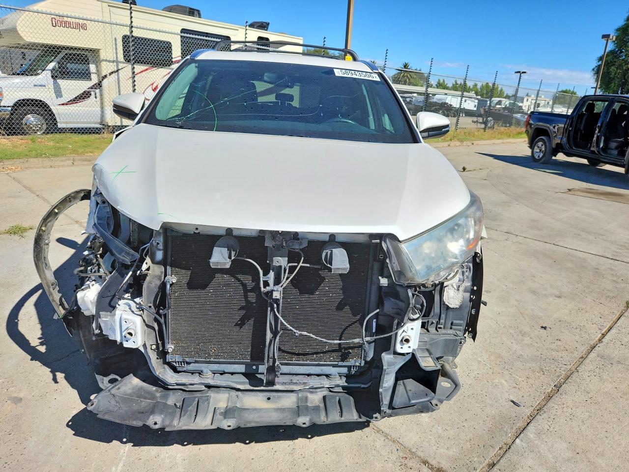 2016 TOYOTA HIGHLANDER