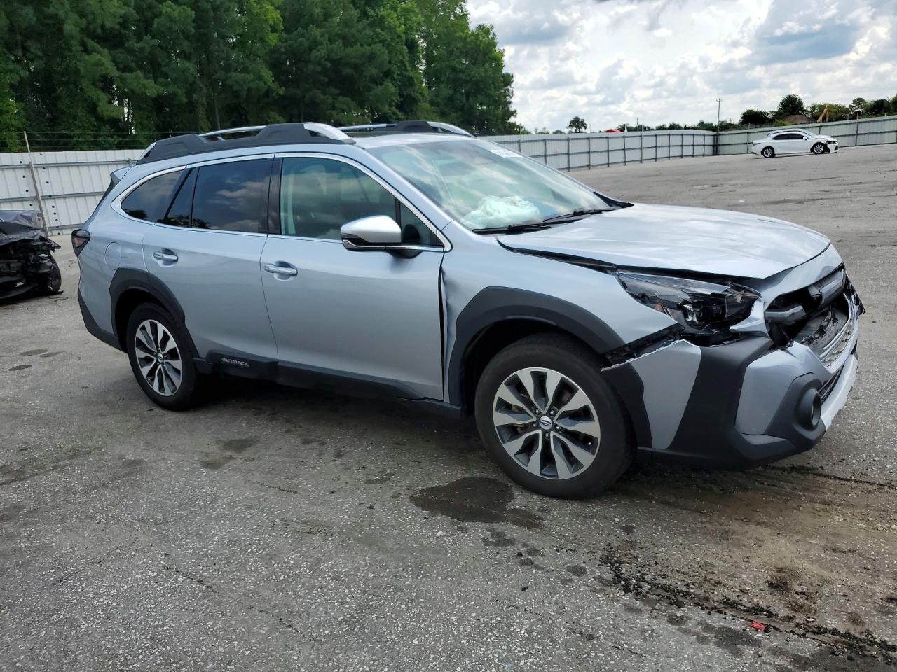 2023 SUBARU OUTBACK