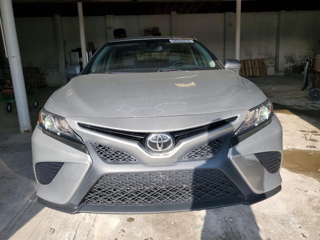 2018 TOYOTA CAMRY