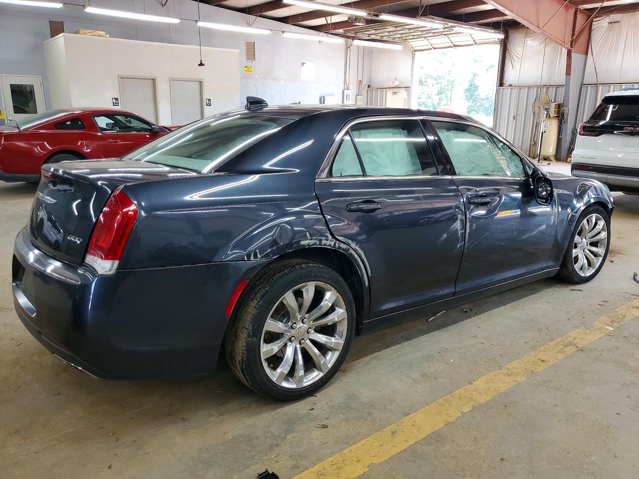 2016 CHRYSLER 300