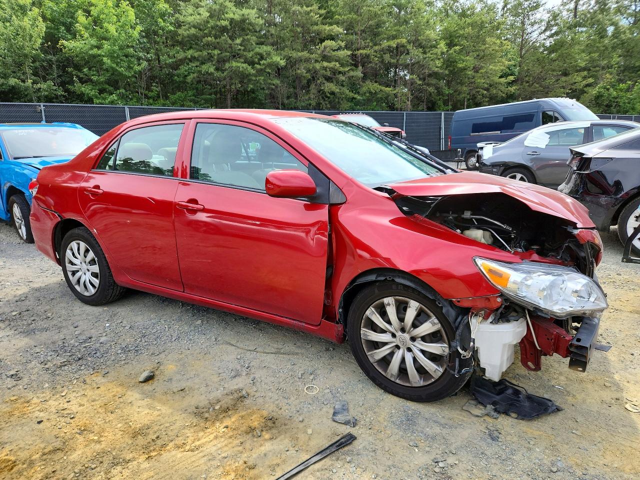 2013 TOYOTA COROLLA